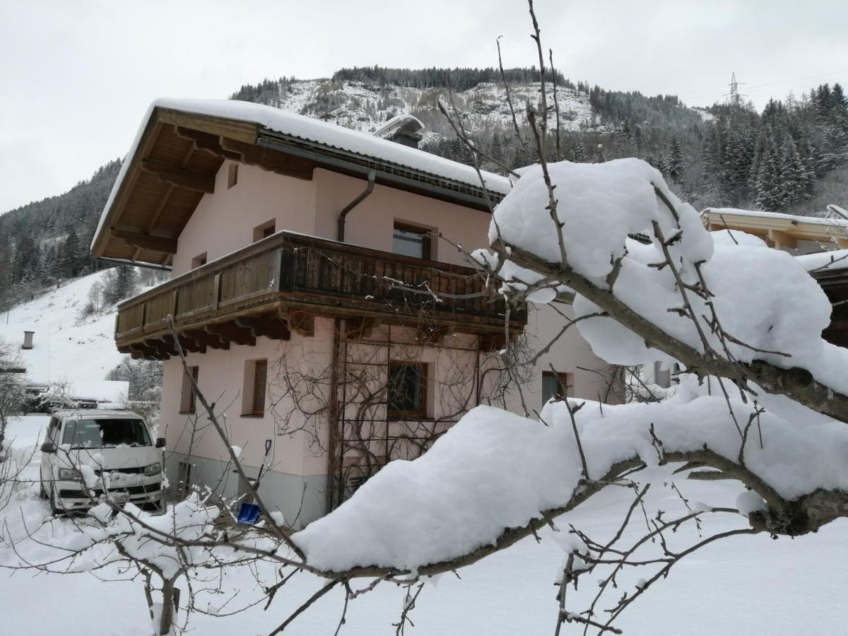 Grünwald Chalet Maishofen Exterior foto